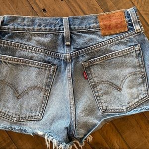 Levi’s high waisted shorts